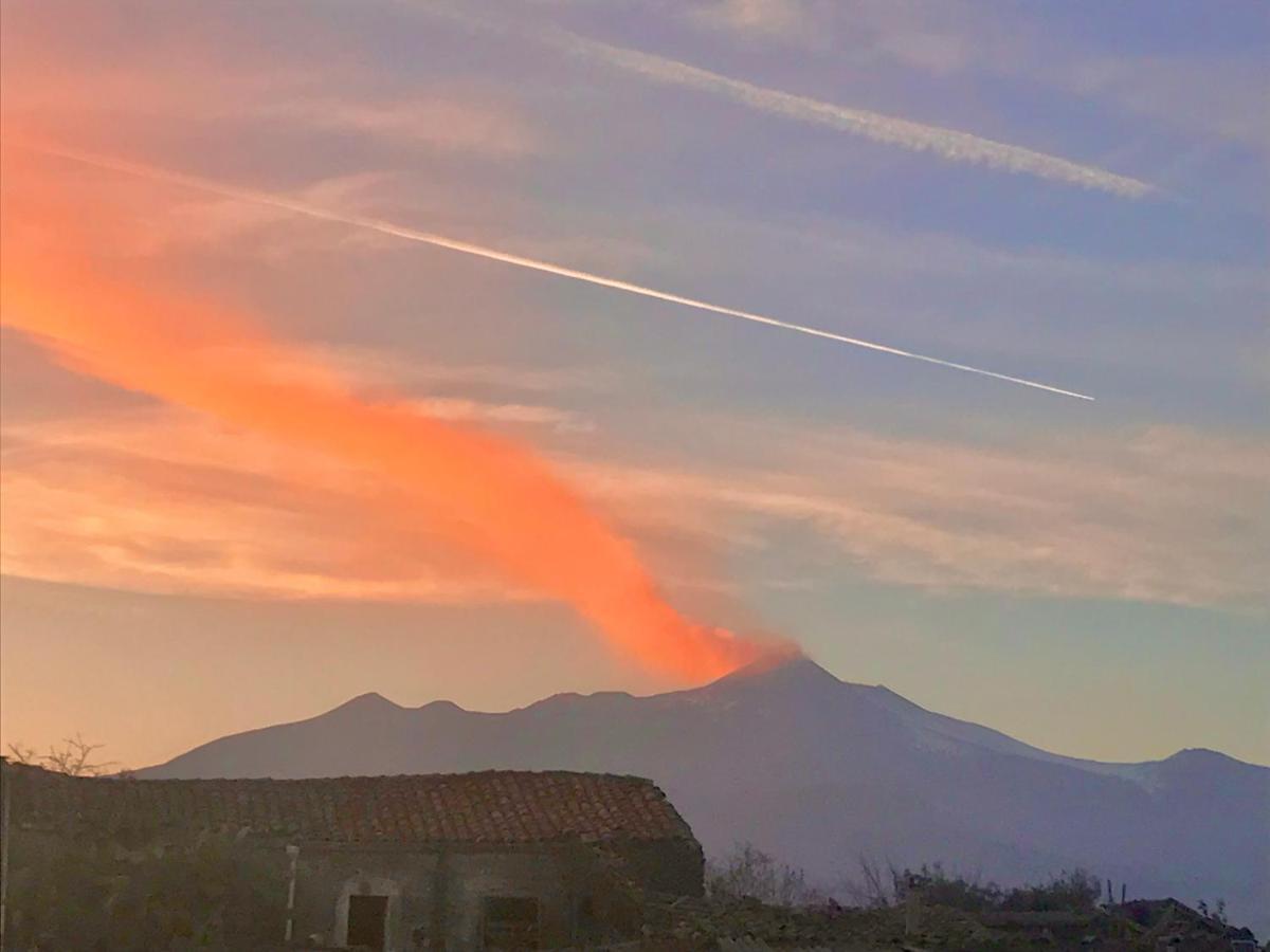 Zaffiro Lavico Rooms Etna Nature Sea Acireale Exteriér fotografie